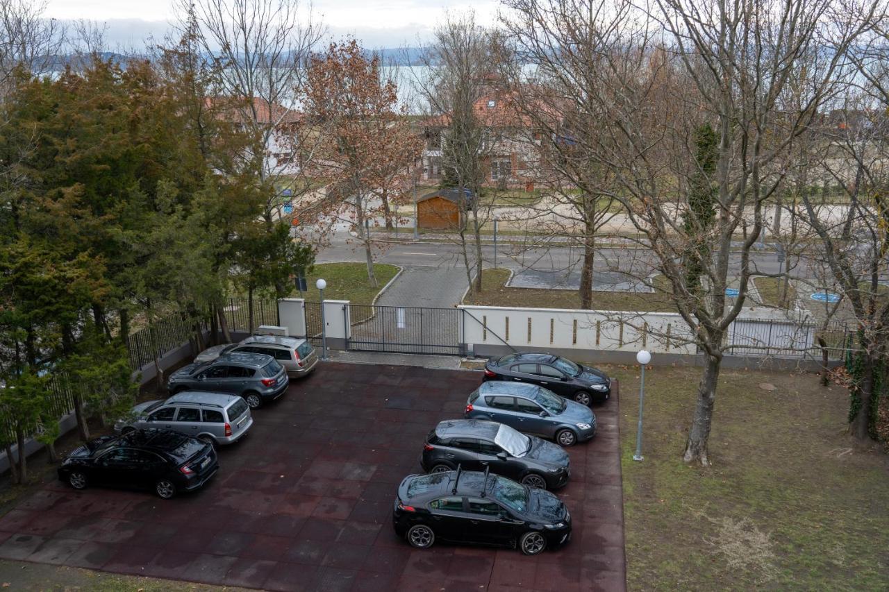 Zamardi Tok Hotel Exterior foto